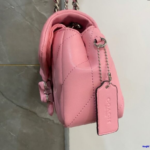 Coach Tabby Shoulder Bag 26 With Quilting And Floral Print - Picture 2 of 5